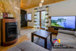 Luksus pod Strzechą z Prywatnym Pomostem